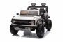 Mașină electrică de jucărie Ford Bronco XL cu tracțiune spate, model cu licență, alb, baterie litiu, șasiu înalt, două locuri, suspensie punte spate, telecomandă 2,4 GHz, player MP3 cu intrare USB, lumini LED