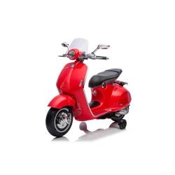 Motocicletă electrică Vespa 946 cu marșarier, roșie, cu roți ajutătoare, Model cu licență, 2 x Baterie 6V, 2x Motor 30W, Scaun piele, MP3 Player cu intrare USB