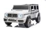 Mașină electrică de jucărie Mercedes-Benz G63 AMG 4x4 cu două locuri, alb, player MP3 cu conexiune USB/AUX și Bluetooth, tractiune 4x4, baterie litiu, roti EVA cu suspensie, scaune din piele artificială, telecomandă, licentă originală