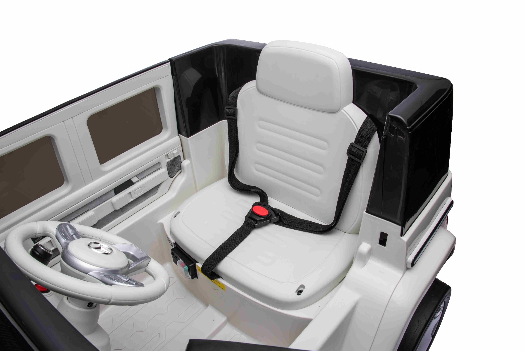 Uși care se deschid, centură de siguranță în 3 puncte