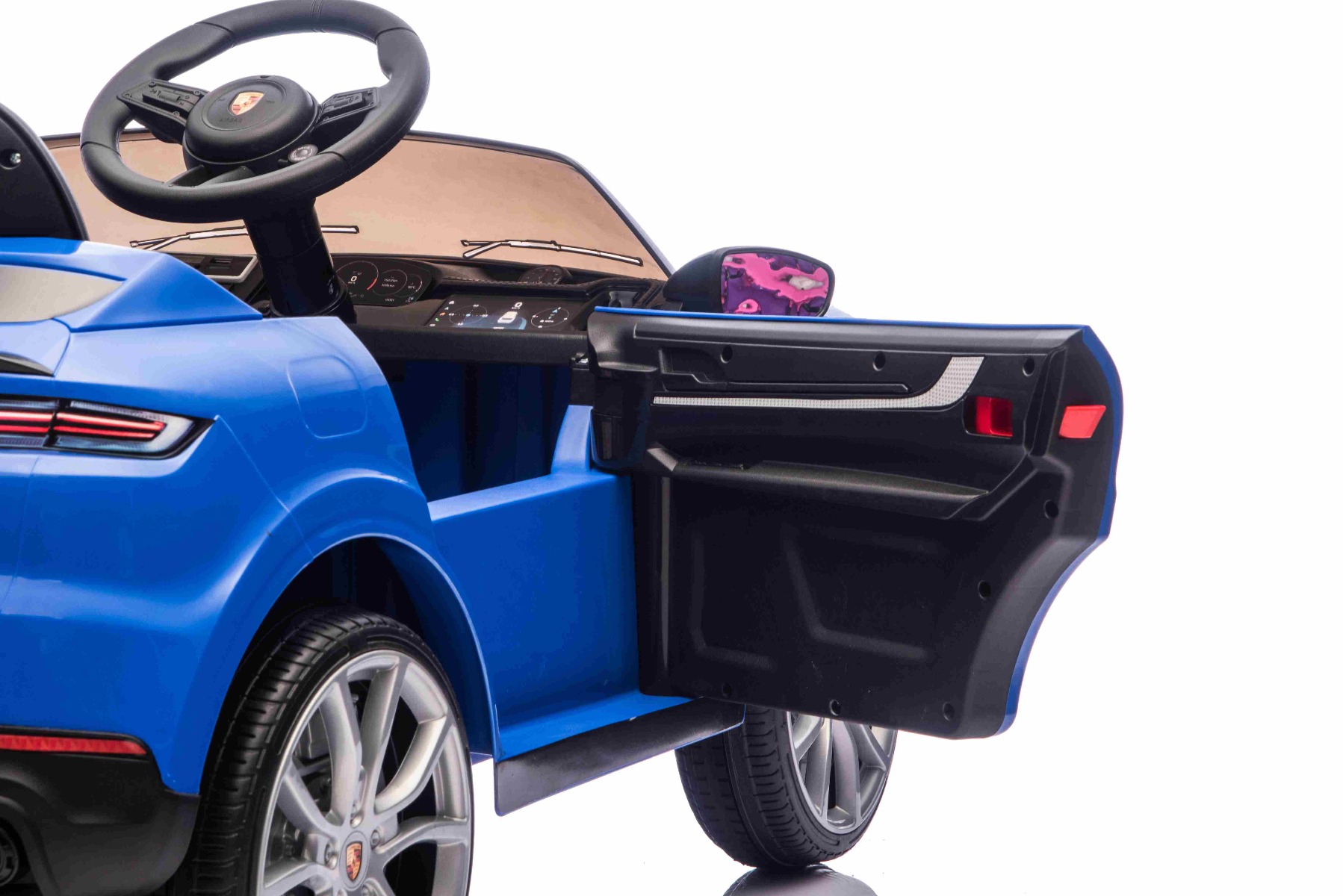 Ușă cu deschidere și blocare de siguranță