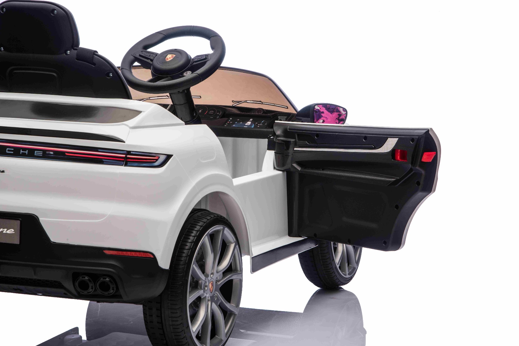 Ușă cu deschidere și blocare de siguranță